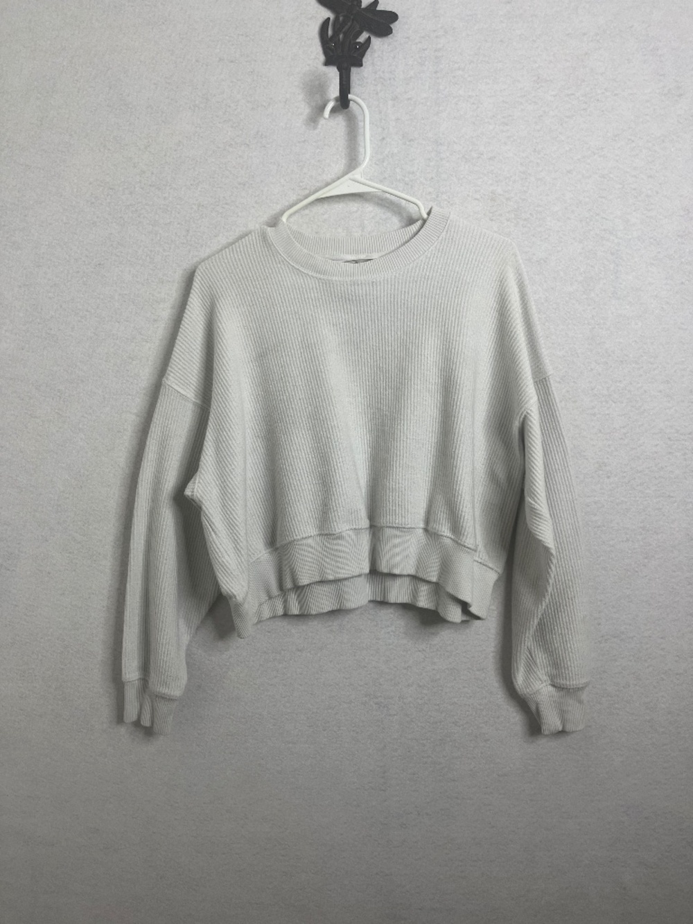 Offline by Aerie White Ribbed Cropped Sweatshirt Long Sleeve Relaxed Fit XL